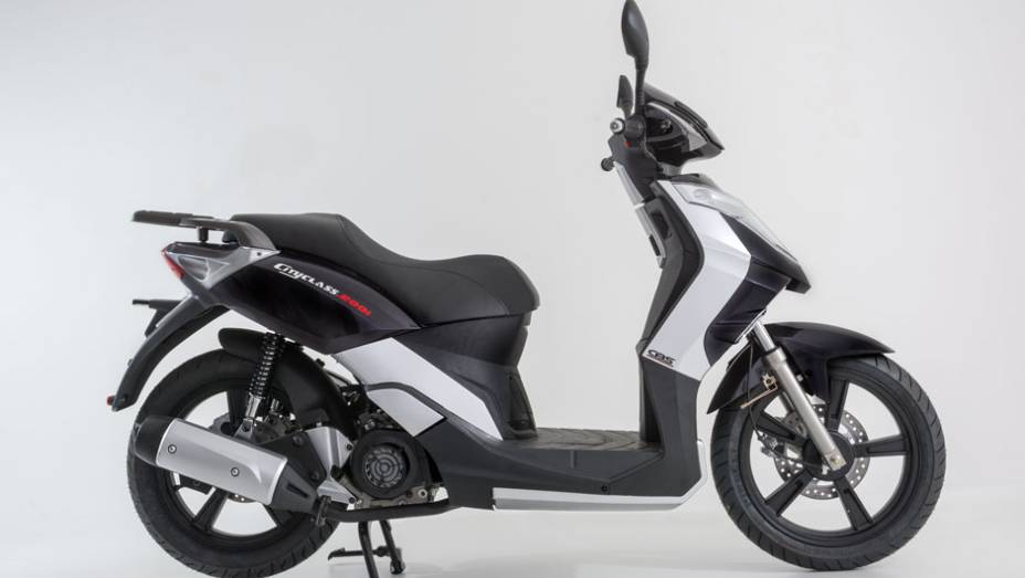 Dafra Cityclass 200i está equipada com um motor de 200 cm³ | <a href="https://gutenberg.quatrorodas.abril.com.br/moto/noticias/dafra-apresenta-novos-modelos-salao-duas-rodas-756438.shtml" rel="migration">Leia mais</a>