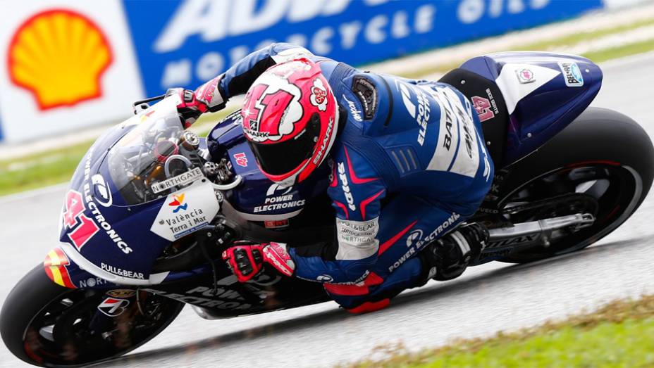 Aleix Espargaró ficou com o nono lugar | <a href="https://gutenberg.quatrorodas.abril.com.br/moto/noticias/motogp-dani-pedrosa-vence-sepang-756916.shtml" rel="migration">Leia mais</a>