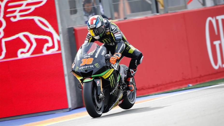 Smith ficou com o oitavo melhor tempo em Valência | <a href="https://gutenberg.quatrorodas.abril.com.br/moto/noticias/motogp-marquez-mais-rapido-valencia-nesta-sexta-759752.shtml" rel="migration">Leia mais</a>