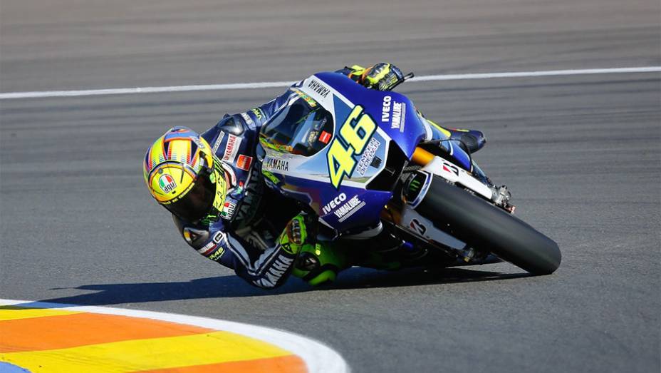 Rossi precisou se contentar com o quarto tempo | <a href="https://gutenberg.quatrorodas.abril.com.br/moto/noticias/motogp-marquez-largara-pole-valencia-759861.shtml" rel="migration">Leia mais</a>