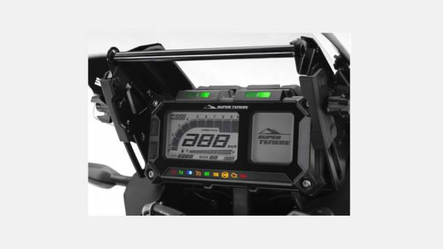 O modelo agora vem de fábrica com controle de cruzeiro e novo painel de instrumentos com tela em LCD | <a href="https://gutenberg.quatrorodas.abril.com.br/moto/noticias/nova-yamaha-super-tenere-es-surge-canada-771544.shtml" rel="migration">Leia mais</a> O modelo agora vem de fábrica com controle de cruzeiro e novo painel de instrumentos com tela em LCD | <a href="https://gutenberg.quatrorodas.abril.com.br/moto/noticias/nova-yamaha-super-tenere-es-surge-canada-771544.shtml" rel="migration">Leia mais</a>