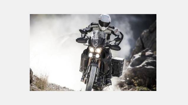 Setas em LED também foram adicionadas, assim como um novo guidão e alumínio | <a href="https://gutenberg.quatrorodas.abril.com.br/moto/noticias/nova-yamaha-super-tenere-es-surge-canada-771544.shtml" rel="migration">Leia mais</a> Setas em LED também foram adicionadas, assim como um novo guidão e alumínio | <a href="https://gutenberg.quatrorodas.abril.com.br/moto/noticias/nova-yamaha-super-tenere-es-surge-canada-771544.shtml" rel="migration">Leia mais</a>
