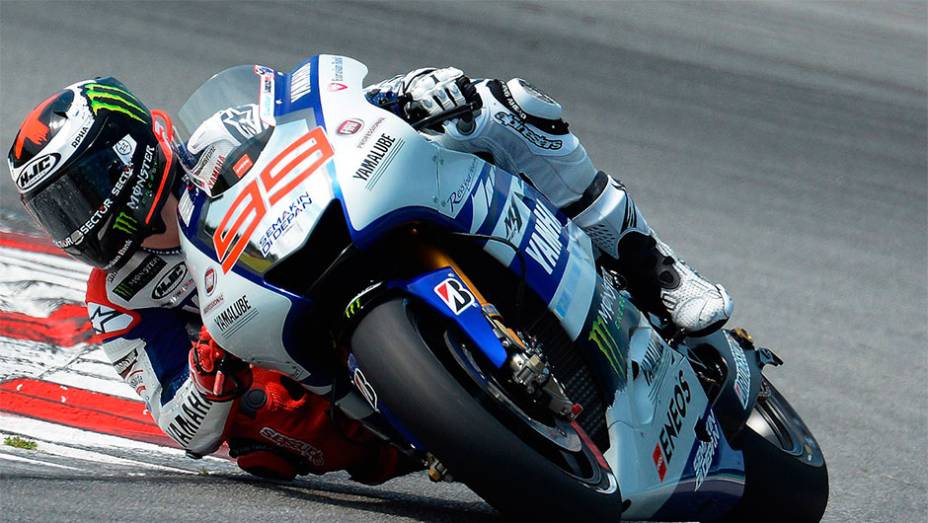 ... seguido por Jorge Lorenzo | <a href="https://gutenberg.quatrorodas.abril.com.br/moto/noticias/motogp-marquez-lidera-primeiro-dia-testes-sepang-772341.shtml" rel="migration">Leia mais</a>