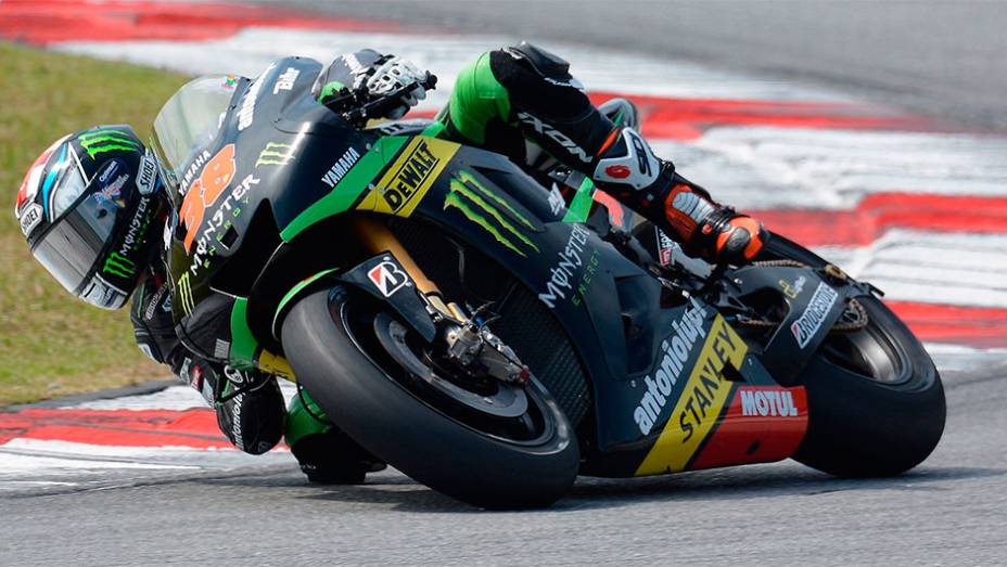 Bradley Smith foi o décimo | <a href="https://gutenberg.quatrorodas.abril.com.br/moto/noticias/motogp-marquez-lidera-primeiro-dia-testes-sepang-772341.shtml" rel="migration">Leia mais</a>