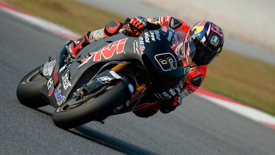 Na sexta colocação aparece o alemão Stefan Bradl | <a href="https://gutenberg.quatrorodas.abril.com.br/moto/noticias/motogp-marc-marquez-insuperavel-malasia-772574.shtml" rel="migration">Leia mais</a>