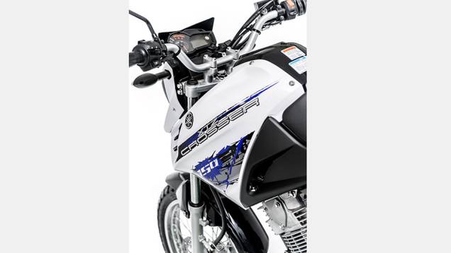 Com um design bastante arrojado e agressivo para seu porte, a Crosser 150 está disponível nas cores laranja, cinza grafite e branca | <a href="https://gutenberg.quatrorodas.abril.com.br/moto/noticias/yamaha-lanca-crosser-150-r-9-050-00-773044.shtml" rel="migration">Leia mais</a> Com um design bastante arrojado e agressivo para seu porte, a Crosser 150 está disponível nas cores laranja, cinza grafite e branca | <a href="https://gutenberg.quatrorodas.abril.com.br/moto/noticias/yamaha-lanca-crosser-150-r-9-050-00-773044.shtml" rel="migration">Leia mais</a>