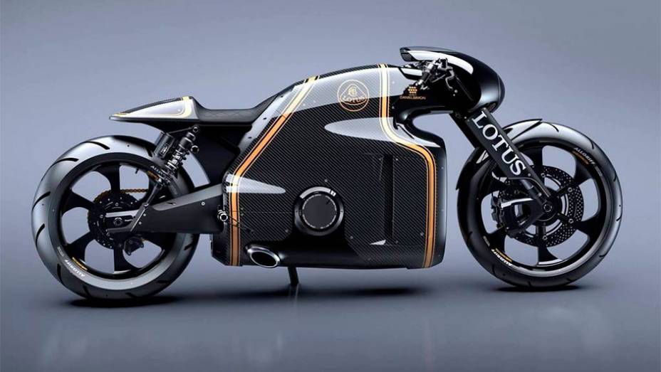 Motocicleta esportiva junta visual retro e futurista | <a href="https://gutenberg.quatrorodas.abril.com.br/moto/noticias/lotus-divulga-imagens-oficiais-c-01-2014-774284.shtml" rel="migration">Leia mais</a>