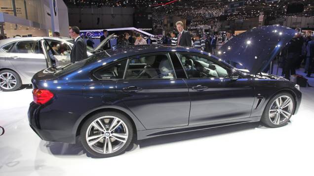BMW Série 4 Gran Coupè | <a href="https://gutenberg.quatrorodas.abril.com.br/noticias/saloes/genebra-2014/imagens-oficiais-bmw-serie-4-gran-coupe-sao-reveladas-772176.shtml" rel="migration">Leia mais</a>| <a href="https://gutenberg.quatrorodas.abril.com.br/galerias/saloes/genebra/2014/direto-g" rel="migration"></a> BMW Série 4 Gran Coupè | <a href="https://gutenberg.quatrorodas.abril.com.br/noticias/saloes/genebra-2014/imagens-oficiais-bmw-serie-4-gran-coupe-sao-reveladas-772176.shtml" rel="migration">Leia mais</a>| <a href="https://gutenberg.quatrorodas.abril.com.br/galerias/saloes/genebra/2014/direto-g" rel="migration"></a>