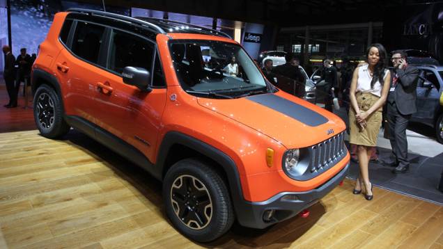 Jeep Renegade | <a href="https://gutenberg.quatrorodas.abril.com.br/noticias/saloes/genebra-2014/jeep-divulga-informacoes-oficiais-renegade-775280.shtml" rel="migration">Leia mais</a>| <a href="https://gutenberg.quatrorodas.abril.com.br/galerias/saloes/genebra/2014/direto-genebra-parte-1-77564" rel="migration"></a> Jeep Renegade | <a href="https://gutenberg.quatrorodas.abril.com.br/noticias/saloes/genebra-2014/jeep-divulga-informacoes-oficiais-renegade-775280.shtml" rel="migration">Leia mais</a>| <a href="https://gutenberg.quatrorodas.abril.com.br/galerias/saloes/genebra/2014/direto-genebra-parte-1-77564" rel="migration"></a>