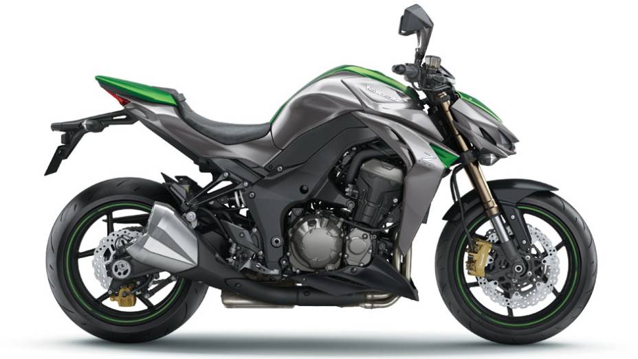 O modelo também está disponível nas versões Special Edition (SE, R$ 49.990), ABS (R$ 51.990) e ABS SE (R$ 52.990) | <a href="https://gutenberg.quatrorodas.abril.com.br/moto/noticias/kawasaki-lanca-z1000-2015-brasil-778522.shtml" rel="migration">Leia mais</a>