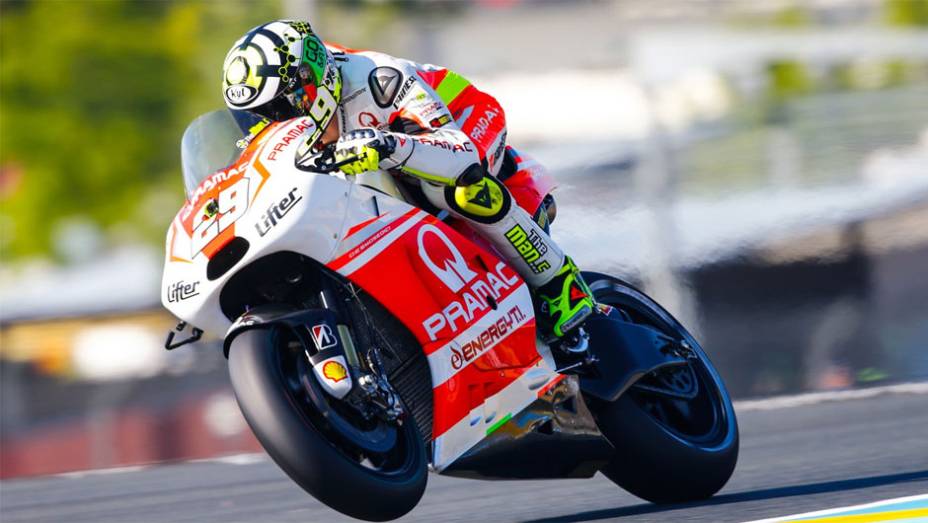 Iannone foi o segundo colocado | <a href="https://gutenberg.quatrorodas.abril.com.br/moto/noticias/motogp-marquez-domina-treino-livre-franca-783040.shtml" rel="migration">Leia mais</a>