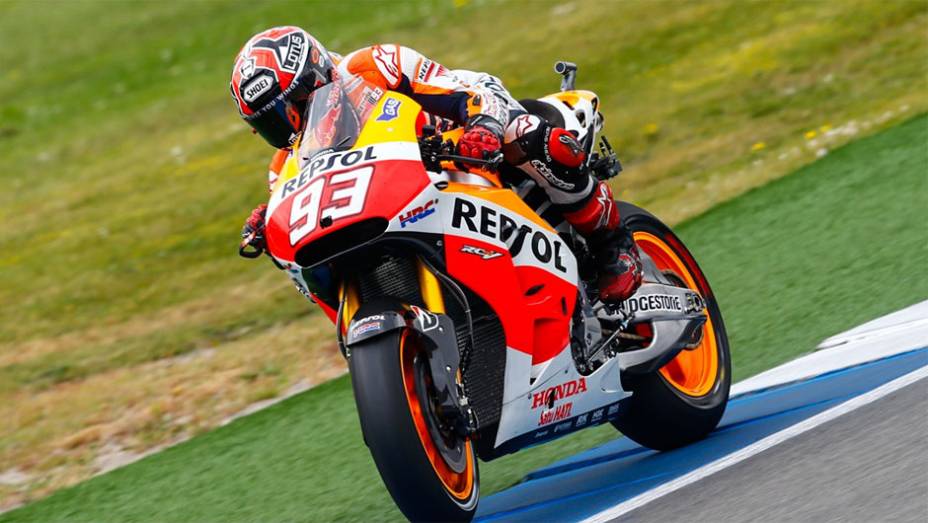 Marc Márquez foi o segundo mais rápido | <a href="https://gutenberg.quatrorodas.abril.com.br/moto/noticias/motogp-aleix-espargaro-garante-pole-holanda-787487.shtml" rel="migration">Leia mais</a>