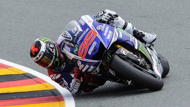 Jorge Lorenzo | <a href="https://gutenberg.quatrorodas.abril.com.br/moto/noticias/motogp-espargaro-mais-rapido-alemanha-790638.shtml" rel="migration">Leia mais</a> Jorge Lorenzo | <a href="https://gutenberg.quatrorodas.abril.com.br/moto/noticias/motogp-espargaro-mais-rapido-alemanha-790638.shtml" rel="migration">Leia mais</a>