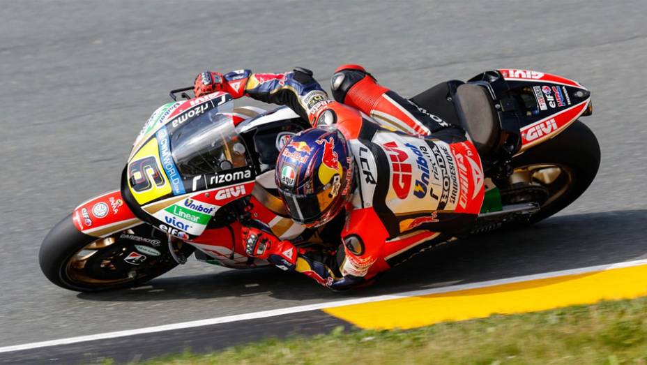 Stefan Bradl | <a href="https://gutenberg.quatrorodas.abril.com.br/moto/noticias/motogp-espargaro-mais-rapido-alemanha-790638.shtml" rel="migration">Leia mais</a>