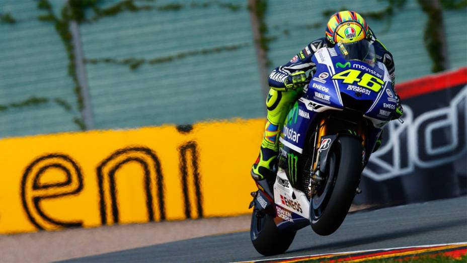 Valentino Rossi | <a href="https://gutenberg.quatrorodas.abril.com.br/moto/noticias/motogp-espargaro-mais-rapido-alemanha-790638.shtml" rel="migration">Leia mais</a>