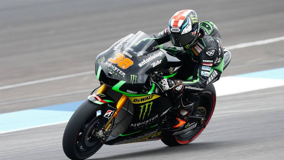 Bradley Smith apareceu em sexto | <a href="https://gutenberg.quatrorodas.abril.com.br/moto/noticias/motogp-marquez-vence-prova-indianapolis-795057.shtml" rel="migration">Leia mais</a>