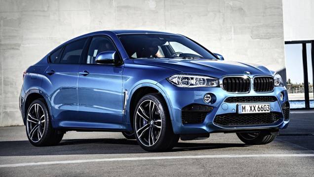 Ambos contam com motor biturbo V8 4.4 de 567 cv e 76,48 mkgf de torque | <a href="https://gutenberg.quatrorodas.abril.com.br/noticias/saloes/losangeles-2014/bmw-revela-novos-x5m-x6m-808807.shtml" rel="migration">Leia mais</a> Ambos contam com motor biturbo V8 4.4 de 567 cv e 76,48 mkgf de torque | <a href="https://gutenberg.quatrorodas.abril.com.br/noticias/saloes/losangeles-2014/bmw-revela-novos-x5m-x6m-808807.shtml" rel="migration">Leia mais</a>