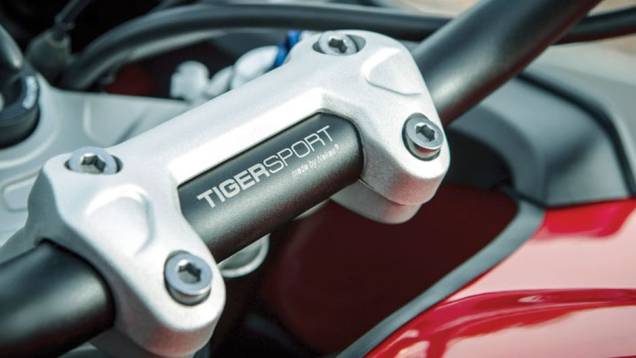 ...e em torque - no total, 10,6 kgfm | <a href="https://gutenberg.quatrorodas.abril.com.br/moto/noticias/triumph-revela-tiger-sport-731104.shtml" rel="migration">Leia mais</a> ...e em torque - no total, 10,6 kgfm | <a href="https://gutenberg.quatrorodas.abril.com.br/moto/noticias/triumph-revela-tiger-sport-731104.shtml" rel="migration">Leia mais</a>