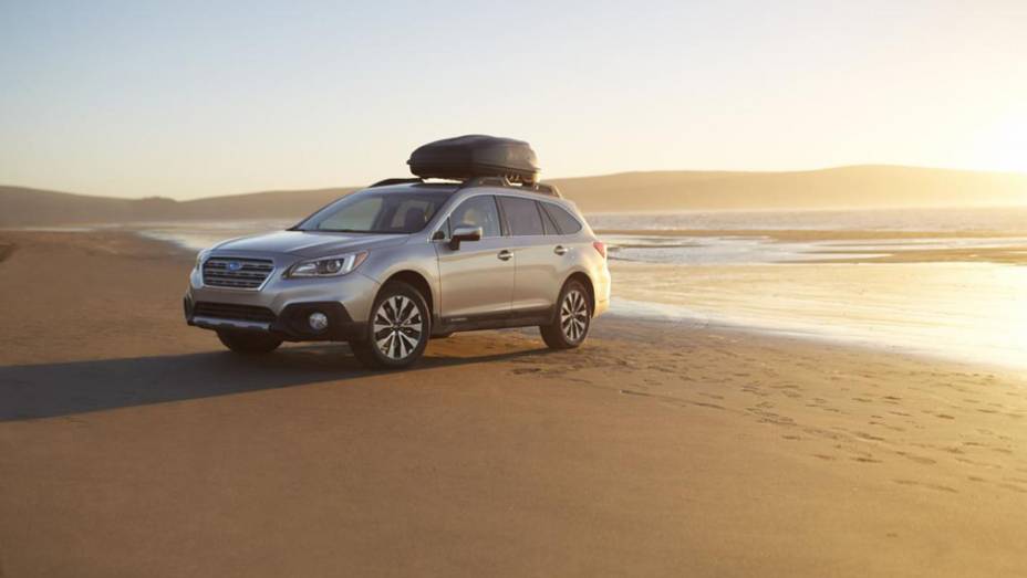 Subaru revela Outback 2015 no Salão de Nova York. | <a href="https://gutenberg.quatrorodas.abril.com.br/noticias/saloes/new-york-2014/subaru-revela-outback-2015-nova-york-780160.shtml" rel="migration">Leia mais</a>