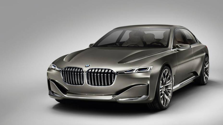 BMW apresentou o Vision Future Luxury Concept no Salão de Pequim. | <a href="https://gutenberg.quatrorodas.abril.com.br/noticias/saloes/pequim-2014/bmw-apresentara-conceito-estudo-design-780054.shtml" rel="migration">Leia mais</a>