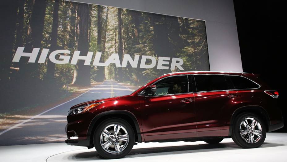 Toyota Highlander | <a href="https://gutenberg.quatrorodas.abril.com.br/noticias/saloes/new-york-2014/" rel="migration">Leia mais</a>