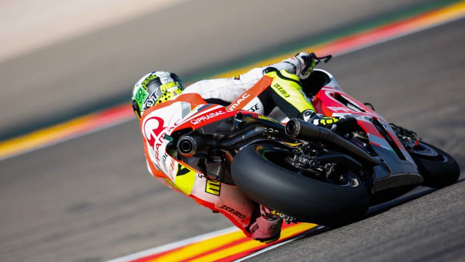 Iannone fez ótimo tempo e terminou em terceiro | <a href="https://gutenberg.quatrorodas.abril.com.br/moto/noticias/motogp-marquez-crava-11a-pole-ano-802760.shtml" rel="migration">Leia mais</a>