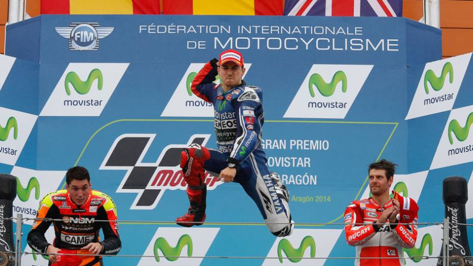 Pódio do GP de Aragón | <a href="https://gutenberg.quatrorodas.abril.com.br/moto/noticias/lorenzo-vence-prova-numero-800-motogp-802800.shtml" rel="migration">Leia mais</a>