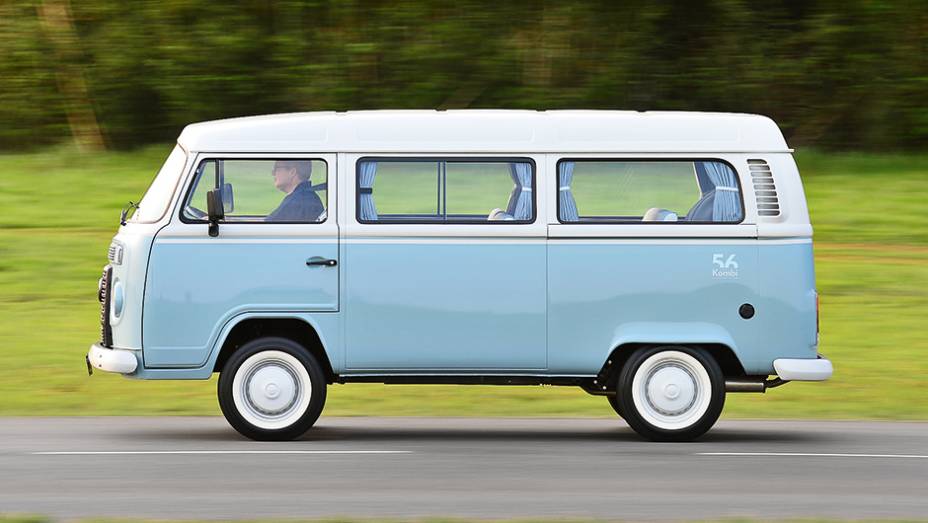 Teto elevado em 11 cm foi ideia da VW do Brasil em 1997 Teto elevado em 11 cm foi ideia da VW do Brasil em 1997