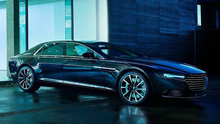 Aston Martin Lagonda | <a href="https://gutenberg.quatrorodas.abril.com.br/noticias/fabricantes/aston-martin-lanca-lagonda-dubai-812357.shtml" rel="migration">Leia mais</a>