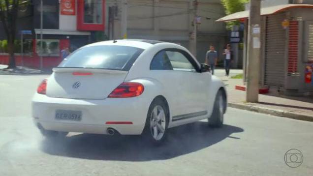 Os primeiros capítulos de Guerra dos Sexos coincidiram com o lançamento do Novo Fusca. Boa chance para merchandising. Os primeiros capítulos de Guerra dos Sexos coincidiram com o lançamento do Novo Fusca. Boa chance para merchandising.