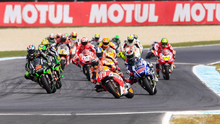 MotoGP 2014 em Phillip Island, Austrália | <a href="https://gutenberg.quatrorodas.abril.com.br/moto/noticias/motogp-valentino-rossi-vence-etapa-phillip-island-806658.shtml" rel="migration">Leia mais</a> MotoGP 2014 em Phillip Island, Austrália | <a href="https://gutenberg.quatrorodas.abril.com.br/moto/noticias/motogp-valentino-rossi-vence-etapa-phillip-island-806658.shtml" rel="migration">Leia mais</a>