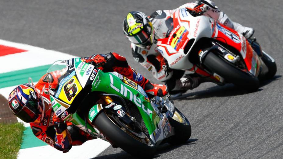 MotoGP na Itália | <a href="https://gutenberg.quatrorodas.abril.com.br/moto/noticias/marquez-bate-lorenzo-briga-acirrada-garante-sexta-vitoria-784758.shtml" rel="migration">Leia mais</a>