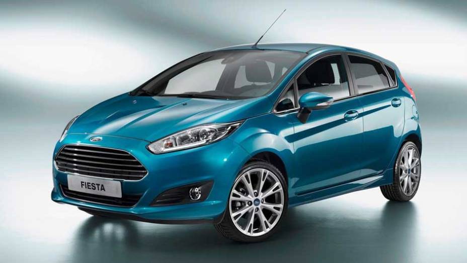 Ford New Fiesta: com novo visual, o compacto passará a ser fabricado no Brasil em vez de vir diretamente do México | <a href="https://gutenberg.quatrorodas.abril.com.br/salao-do-automovel/2012/carros/fiesta-704046.shtml" target="_blank" rel="migration">Leia mais</a> Ford New Fiesta: com novo visual, o compacto passará a ser fabricado no Brasil em vez de vir diretamente do México | <a href="https://gutenberg.quatrorodas.abril.com.br/salao-do-automovel/2012/carros/fiesta-704046.shtml" target="_blank" rel="migration">Leia mais</a>