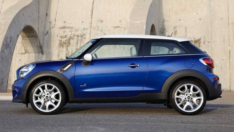 MINI Paceman: a versão cupê do Countryman mal foi apresentada em Paris e já será mostrada em São Paulo | <a href="https://gutenberg.quatrorodas.abril.com.br/salao-do-automovel/2012/carros/paceman-703966.shtml" target="_blank" rel="migration">Leia mais</a> MINI Paceman: a versão cupê do Countryman mal foi apresentada em Paris e já será mostrada em São Paulo | <a href="https://gutenberg.quatrorodas.abril.com.br/salao-do-automovel/2012/carros/paceman-703966.shtml" target="_blank" rel="migration">Leia mais</a>
