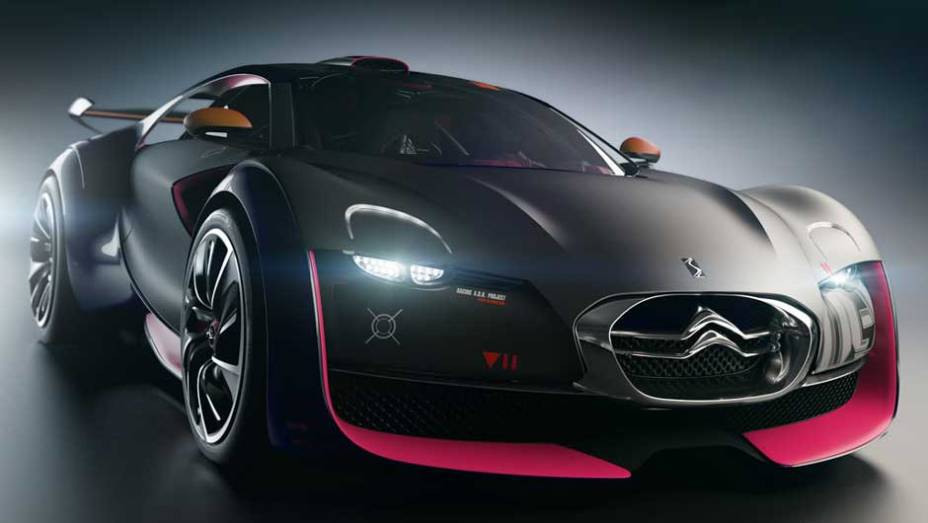 Citroën Survolt: o belo protótipo é movido por dois motores elétricos, mas foi concebido apenas para ser exibido em feiras | <a href="https://gutenberg.quatrorodas.abril.com.br/salao-do-automovel/2012/carros/survolt-704049.shtml" target="_blank" rel="migration">Leia mais</a> Citroën Survolt: o belo protótipo é movido por dois motores elétricos, mas foi concebido apenas para ser exibido em feiras | <a href="https://gutenberg.quatrorodas.abril.com.br/salao-do-automovel/2012/carros/survolt-704049.shtml" target="_blank" rel="migration">Leia mais</a>