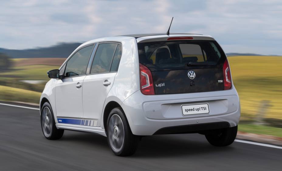 <strong>Volkswagen Up! TSI</strong> – O Up! não é novidade no Brasil, <a href="https://gutenberg.quatrorodas.abril.com.br/materia/volkswagen-up-tsi-890180" rel="mas um motor 1.0 turbo sim" target="_blank">mas um motor 1.0 turbo sim</a>. O compacto alavancou suas vendas com o inédito motor, que rende 105 cv e é diversão (e economia) garantida. 