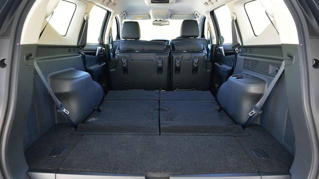 As vendas do novo SUV começam no segundo semestre na Tailândia | <a href="https://gutenberg.quatrorodas.abril.com.br/noticias/fabricantes/mitsubishi-revela-nova-pajero-sport-892720.shtml" target="_blank" rel="migration">Leia mais</a> As vendas do novo SUV começam no segundo semestre na Tailândia | <a href="https://gutenberg.quatrorodas.abril.com.br/noticias/fabricantes/mitsubishi-revela-nova-pajero-sport-892720.shtml" target="_blank" rel="migration">Leia mais</a>