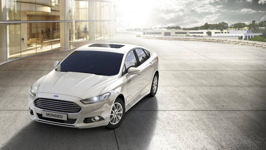 Os motores serão 1.0, 1.5, 1.6 e 2.0 | <a href="https://gutenberg.quatrorodas.abril.com.br/noticias/saloes/paris-2014/ford-mostra-mondeo-europeu-salao-paris-804106.shtml" rel="migration">Leia mais</a>