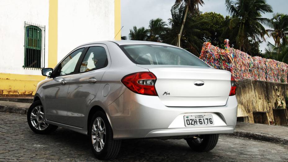 Preço do Ka+ parte dos R$ 37.890 | <a href="https://gutenberg.quatrorodas.abril.com.br/carros/lancamentos/ford-ka-794793.shtml" rel="migration">Leia mais</a>