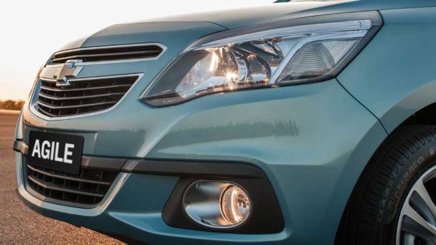 Os preços do Agile 2014 começam em R$ 42.990 | <a href="https://gutenberg.quatrorodas.abril.com.br/carros/lancamentos/chevrolet-agile-2014-756376.shtml" rel="migration">Leia mais</a> Os preços do Agile 2014 começam em R$ 42.990 | <a href="https://gutenberg.quatrorodas.abril.com.br/carros/lancamentos/chevrolet-agile-2014-756376.shtml" rel="migration">Leia mais</a>