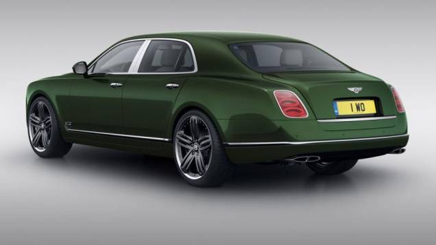 ...sistema de exaustão com quatro escapes e rodas de liga-leve com acabamento escuro | <a href="https://gutenberg.quatrorodas.abril.com.br/noticias/fabricantes/bentley-apresenta-continental-gt-mulsanne-le-mans-edition-740938.shtml" rel="migration">Leia mais</a> ...sistema de exaustão com quatro escapes e rodas de liga-leve com acabamento escuro | <a href="https://gutenberg.quatrorodas.abril.com.br/noticias/fabricantes/bentley-apresenta-continental-gt-mulsanne-le-mans-edition-740938.shtml" rel="migration">Leia mais</a>