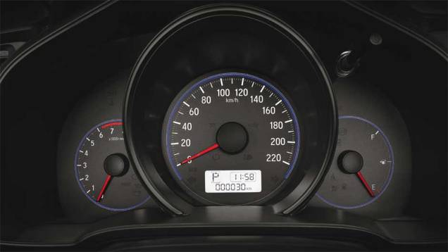 A antiga iluminação âmbar foi substituída por uma mais moderna, com tons de azul e branco na versão LX | <a href="https://gutenberg.quatrorodas.abril.com.br/noticias/fabricantes/honda-lanca-linha-2016-fit-874082.shtml" rel="migration">Leia mais</a> A antiga iluminação âmbar foi substituída por uma mais moderna, com tons de azul e branco na versão LX | <a href="https://gutenberg.quatrorodas.abril.com.br/noticias/fabricantes/honda-lanca-linha-2016-fit-874082.shtml" rel="migration">Leia mais</a>