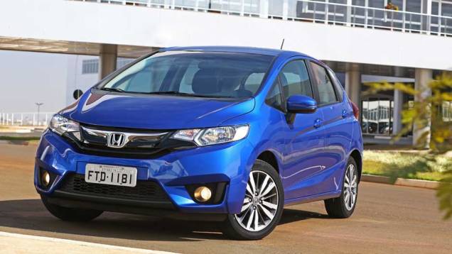 O Fit 2016 tem preços variando de R$ 51.600 (DX MT) a R$ 68.900 (EXL CVT) | <a href="https://gutenberg.quatrorodas.abril.com.br/noticias/fabricantes/honda-lanca-linha-2016-fit-874082.shtml" rel="migration">Leia mais</a> O Fit 2016 tem preços variando de R$ 51.600 (DX MT) a R$ 68.900 (EXL CVT) | <a href="https://gutenberg.quatrorodas.abril.com.br/noticias/fabricantes/honda-lanca-linha-2016-fit-874082.shtml" rel="migration">Leia mais</a>