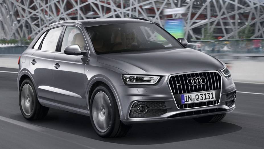 O novo SUV aposta no luxo e na esportividade para levar a melhor sobre o BMW X1 O novo SUV aposta no luxo e na esportividade para levar a melhor sobre o BMW X1