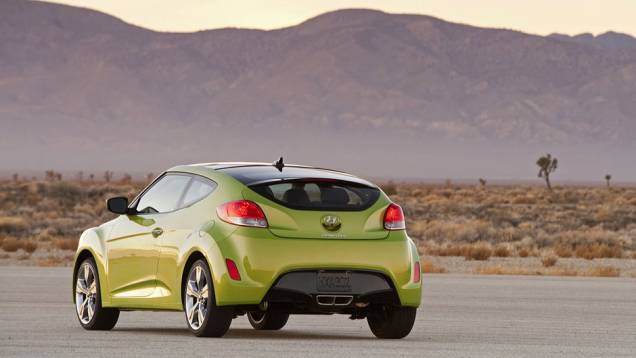Veloster se destaca pelo design inspirado em motos esportivas | <a href="https://gutenberg.quatrorodas.abril.com.br/carros/lancamentos/hyundai-veloster-641581.shtml" rel="migration">Leia mais</a> Veloster se destaca pelo design inspirado em motos esportivas | <a href="https://gutenberg.quatrorodas.abril.com.br/carros/lancamentos/hyundai-veloster-641581.shtml" rel="migration">Leia mais</a>