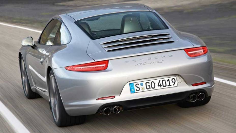Apresentação ao público será no Salão de Frankfurt | <a href="https://gutenberg.quatrorodas.abril.com.br/carros/lancamentos/porsche-911-carrera-carrera-s-2012-637431.shtml" target="_blank" rel="migration">Leia mais</a>