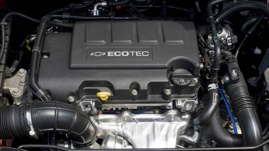 Motor 1.8 Ecotec equipa o sedã