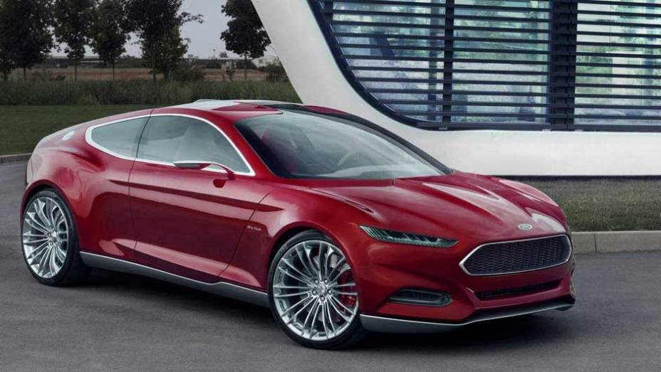 Evos é um belo carro-conceito que explora a tendência de design Kinetic | <a href="https://gutenberg.quatrorodas.abril.com.br/noticias/ford-mostra-cupe-esportivo-evos-300581_p.shtml" rel="migration">Leia mais</a>