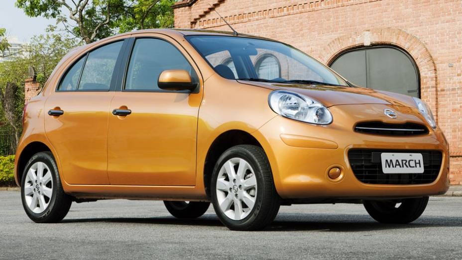 Valores do March v&atilde;o de R$ 27.790 a R$ 39.990 <a href="https://gutenberg.quatrorodas.abril.com.br/carros/lancamentos/nissan-march-640874.shtml" rel="migration">Leia mais</a>
