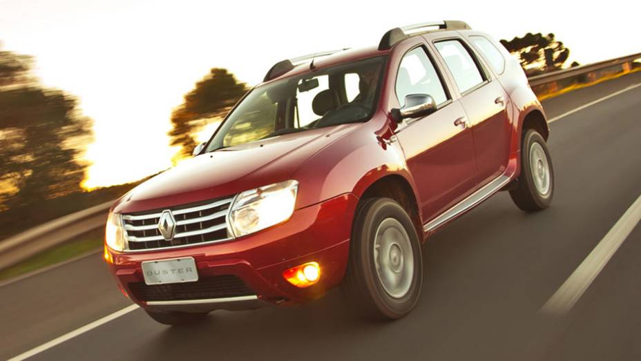 Duster &eacute; baseado na vers&atilde;o feita pela romena Dacia | <a href="https://gutenberg.quatrorodas.abril.com.br/carros/lancamentos/renault-duster-642260.shtml" rel="migration">Leia mais</a>